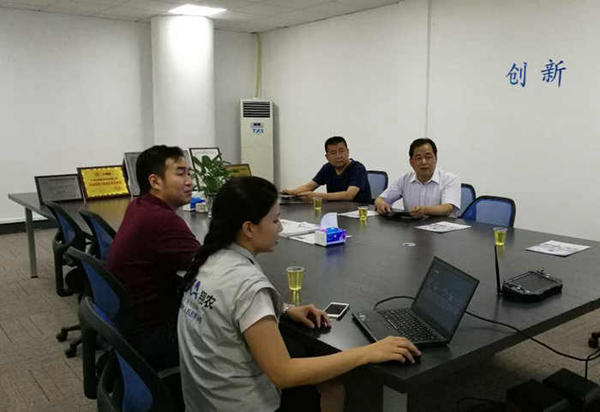 萬瑞健赴廣東_副本.jpg 萬瑞健赴廣東_副本.jpg