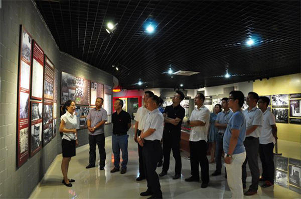 政府辦2_副本.jpg 政府辦2_副本.jpg