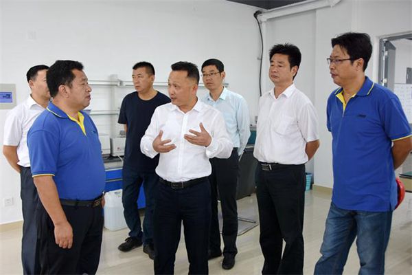 鄒軍_副本.jpg 鄒軍_副本.jpg