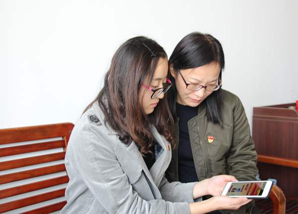 手機.jpg 手機.jpg