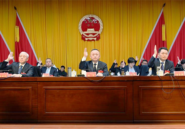 縣十七屆人大三次會議舉行第二次全體會議.jpg 縣十七屆人大三次會議舉行第二次全體會議.jpg